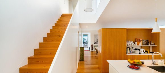 4 bedrooms Villa in Cascais, Portugal No. 122110 16