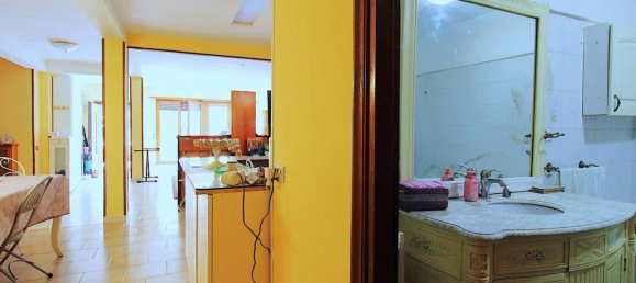 5-salle Appartement à Guidonia Montecelio, Italy No. 37626 3