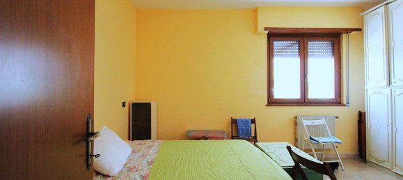 5-salle Appartement à Guidonia Montecelio, Italy No. 37626 5