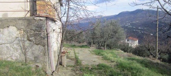 5 bedrooms House in Molise, Italy No. 312531 5