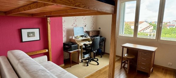 2 Schlafzimmer Wohnung in Thiais, France, Nr. 179834 10