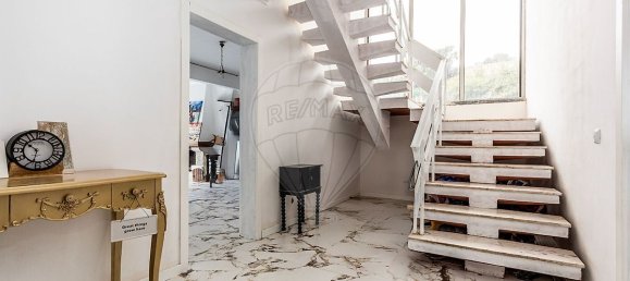 3 bedrooms House in Palmela, Portugal No. 19960 21