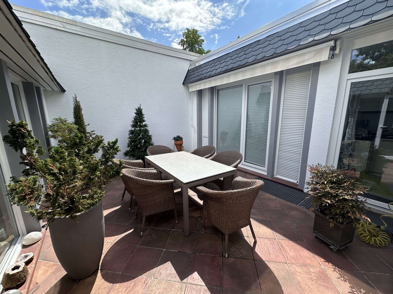 4 bedrooms Townhouse in Freiburg im Breisgau, Germany No. 261372