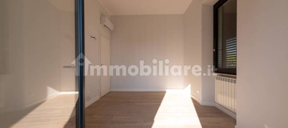 2 Schlafzimmer Wohnung in Rome, Italy, Nr. 322462 9