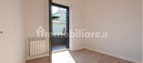 2 Schlafzimmer Wohnung in Rome, Italy, Nr. 322462 5