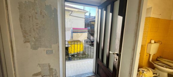 2 Schlafzimmer Haus in Borgomanero, Italy, Nr. 49794 19