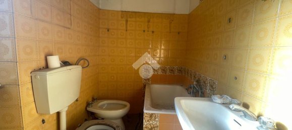 2 Schlafzimmer Haus in Borgomanero, Italy, Nr. 49794 12
