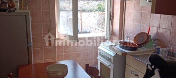 2 bedrooms Apartment in Rome, Italy No. 197314 2