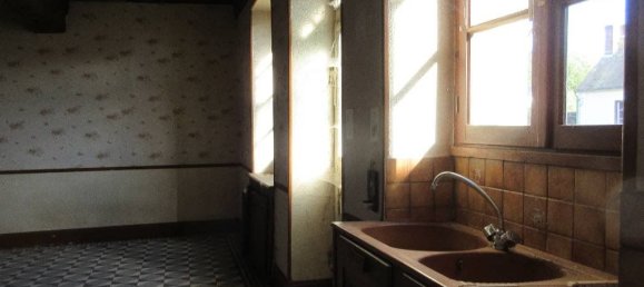 2 bedrooms House in Cussy-en-Morvan, France No. 196143 5