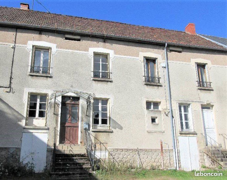 2 bedrooms House in Cussy-en-Morvan, France No. 196143