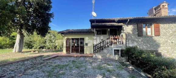 Casa de 3 dormitorios en Dovadola, Italy No. 227733 4