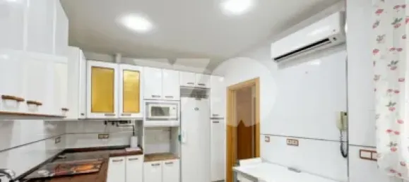 5 bedrooms House in Torrejon de Ardoz, Spain No. 161511 4