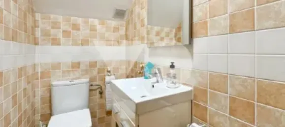 5 bedrooms House in Torrejon de Ardoz, Spain No. 161511 5