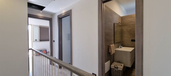 Casa de 3 dormitorios en Monopoli, Italy No. 184099 14