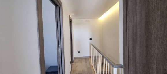 Casa de 3 dormitorios en Monopoli, Italy No. 184099 24