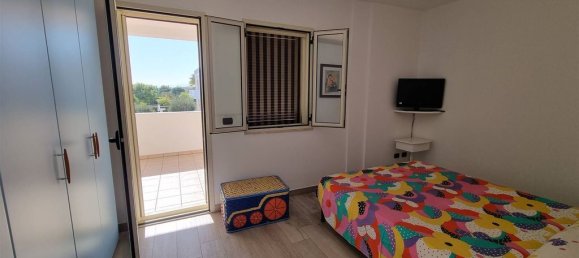 Casa de 3 dormitorios en Monopoli, Italy No. 184099 16