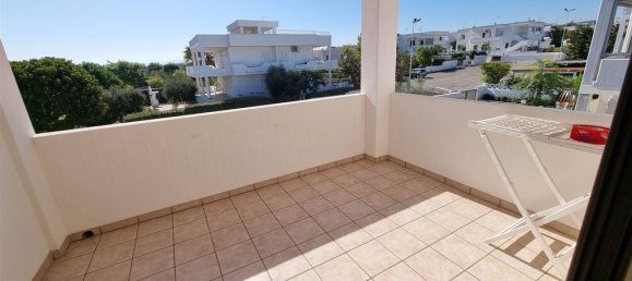 Casa de 3 dormitorios en Monopoli, Italy No. 184099 18