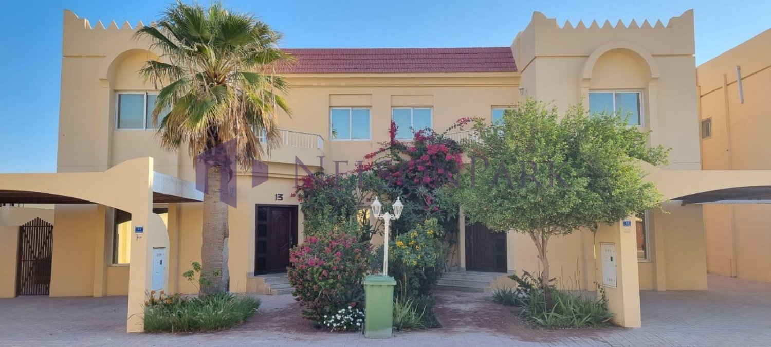 3 غرف نوم فيلا في الدوحة, Qatar رقم 2006