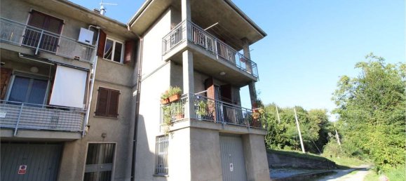 3غرفة شقة في Erba, Italy رقم 74703 5