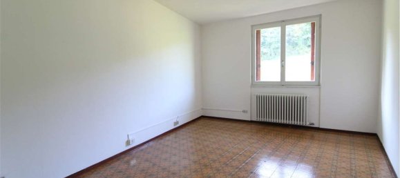 3غرفة شقة في Erba, Italy رقم 74703 12