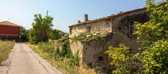 6 rooms Apartment in San Giovanni in Marignano, Italy No. 117416 19