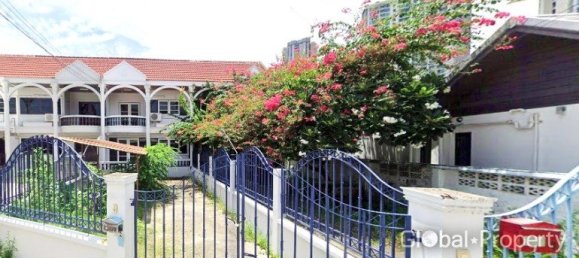 6 bedrooms Cafe / restaurant in Pattaya, Thailand No. 23012 2