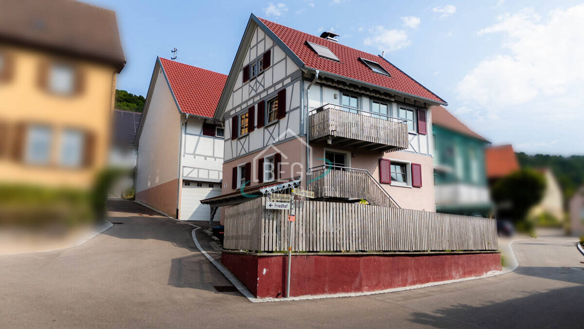 4غرفة منزل في Schwabisch Hall, Germany رقم 305783