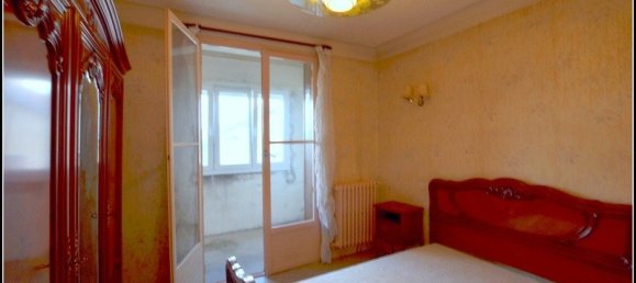 3 bedrooms House in Valleroy, France No. 248612 14