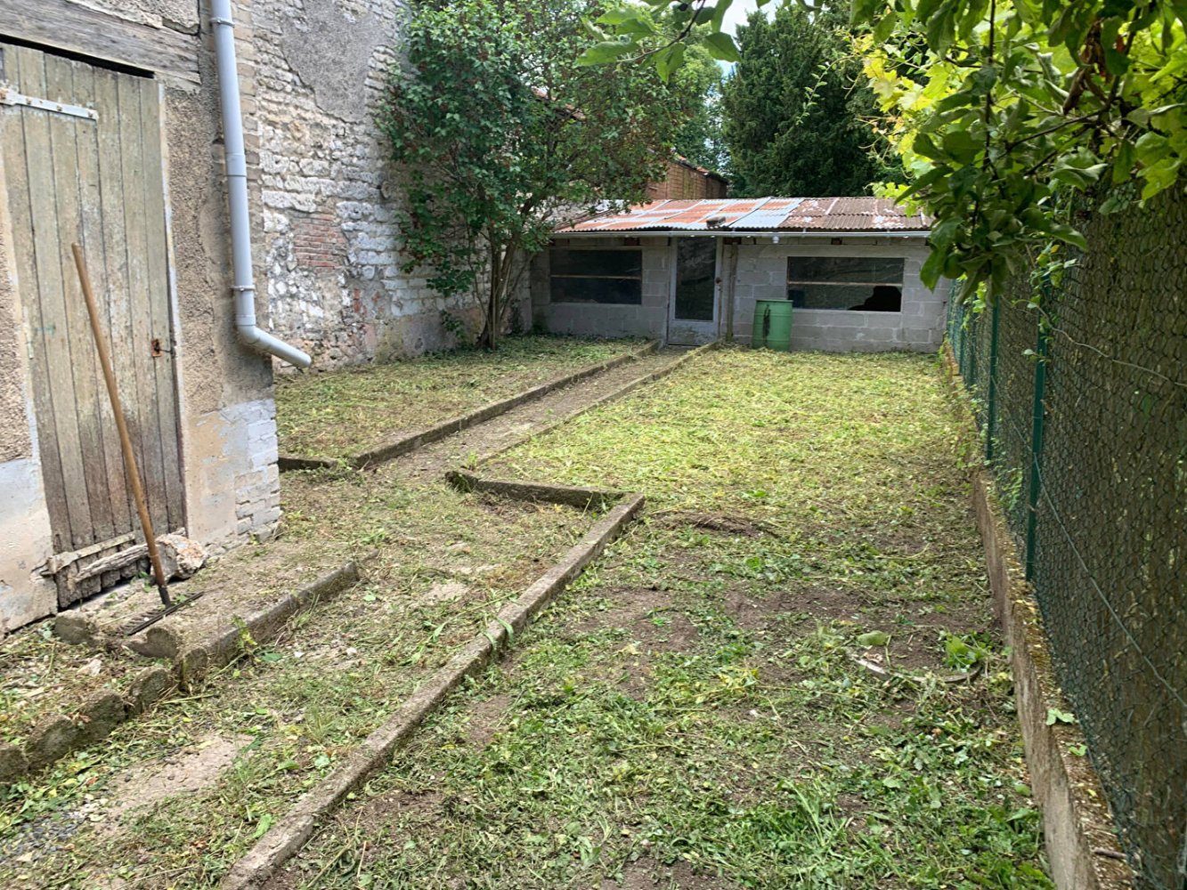 Таунхаус с 3 спальнями в Фер-Шампенуаз, Франция № 93200