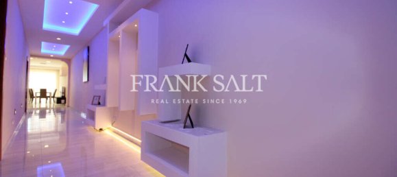 3 bedrooms Apartment in Attard, Malta No. 6582 10