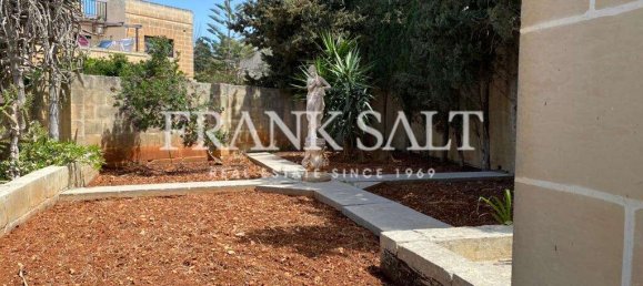 Бунгало с 3 спальнями в Сан-Пауль-иль-Бахар, Мальта № 3238 2