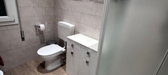 4-salle Appartement à Rovigo, Italy No. 74125 5