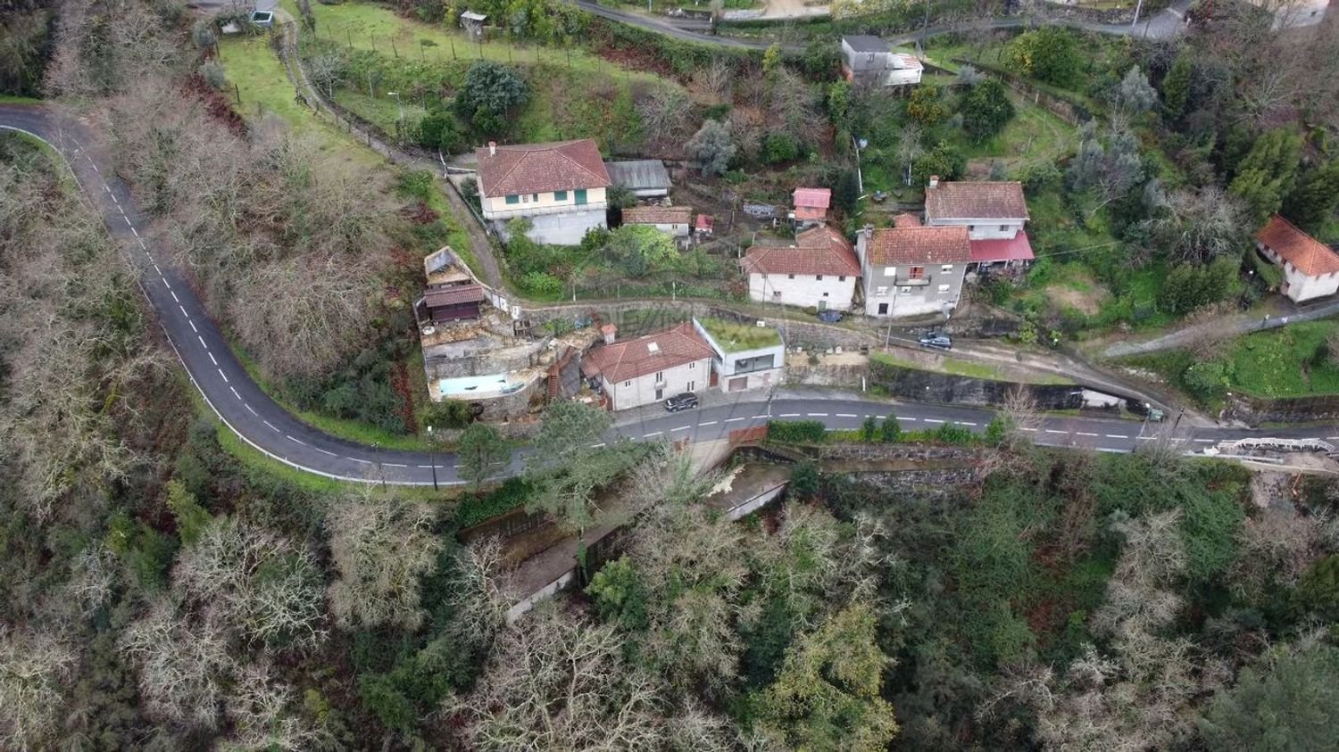 Дом с 4 спальнями в Parada de Bouro, Португалия № 177147
