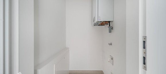 2-salle Appartement à Wieden, Austria No. 90120 10