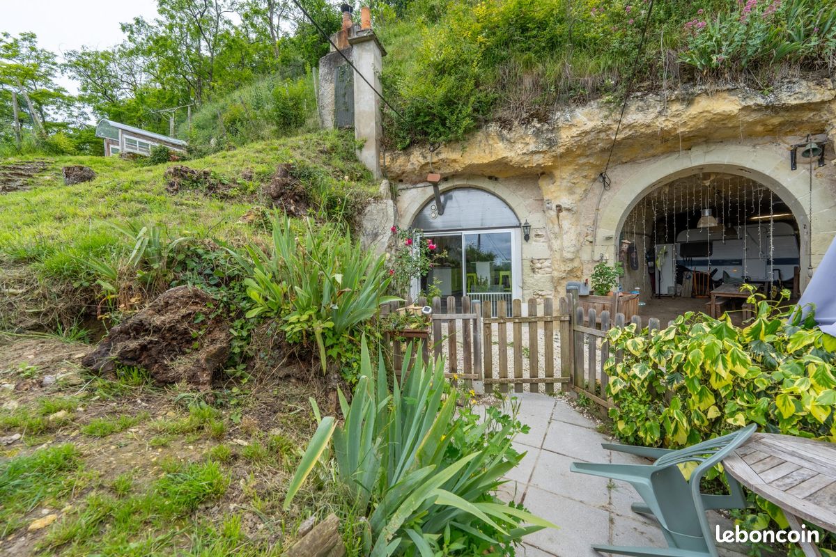 3 bedrooms House in Luynes, France No. 275294