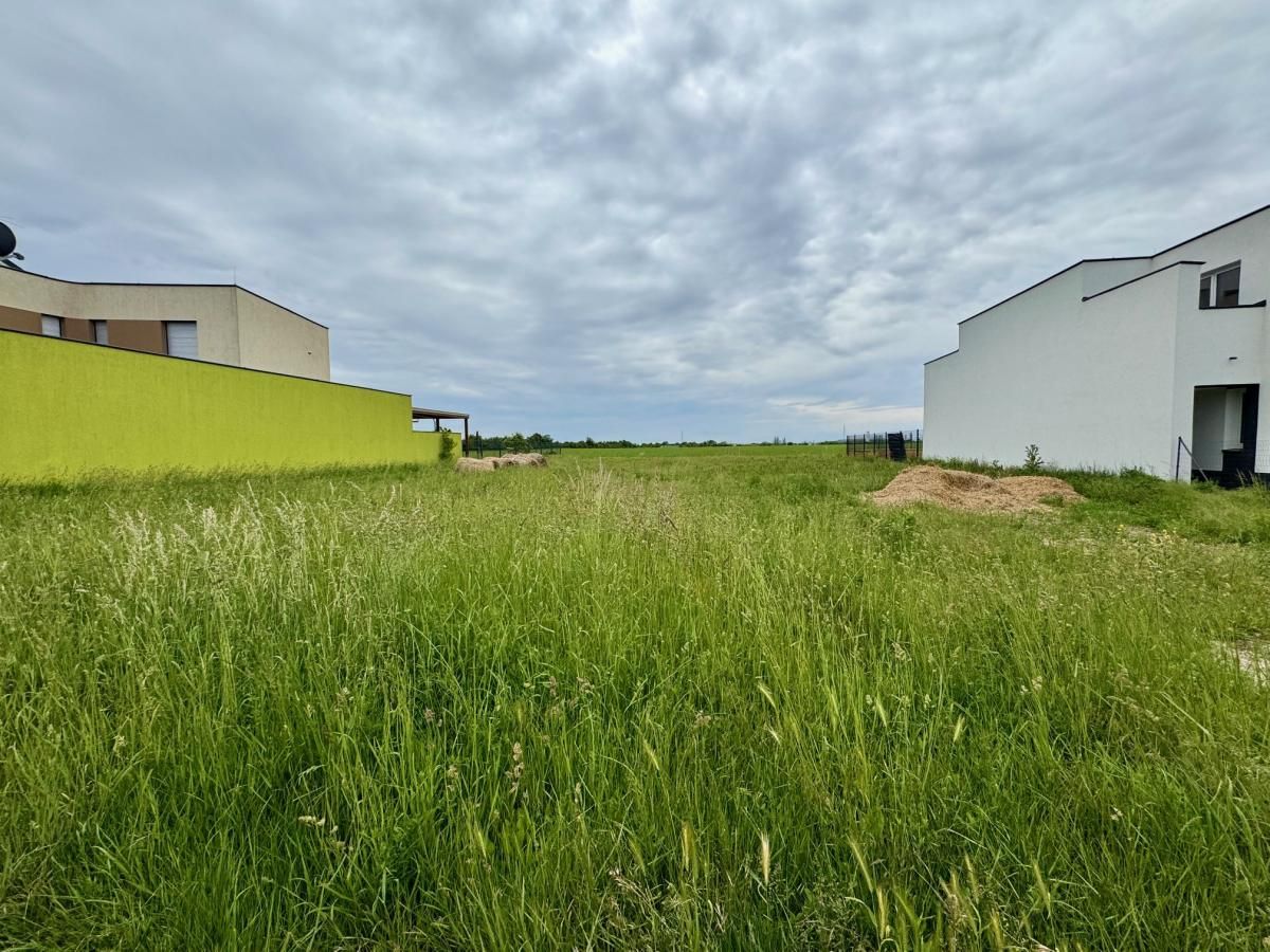 Земельный участок в Герасдорф бай Вин, Австрия № 215181