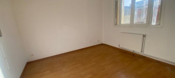 1 غرف نوم شقة في Colombes, France رقم 176044 4