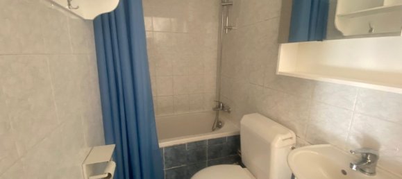 1 غرف نوم شقة في Colombes, France رقم 176044 3