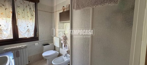 2 bedrooms Apartment in Medolla, Italy No. 304593 4