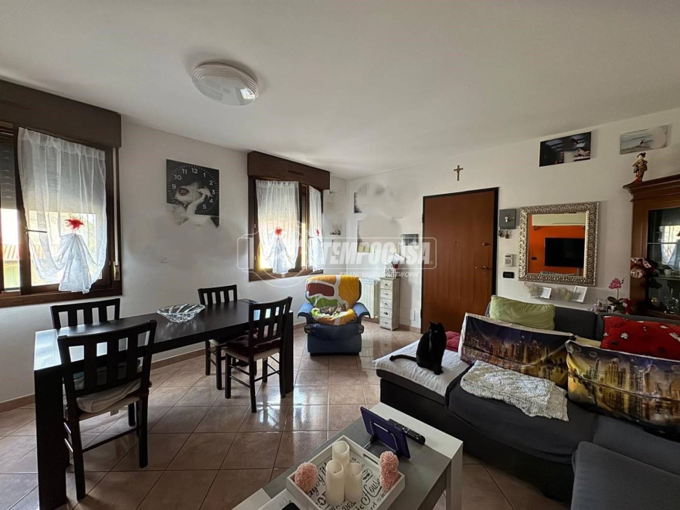 2 bedrooms Apartment in Medolla, Italy No. 304593