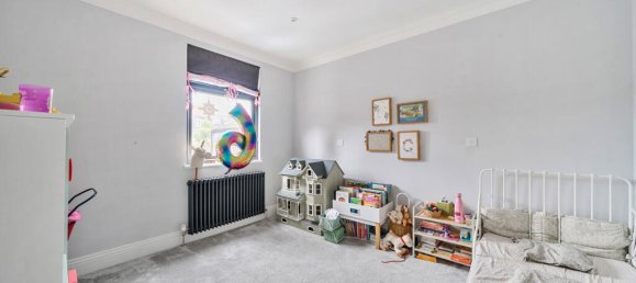 4 bedrooms House in London, United Kingdom No. 7801 13