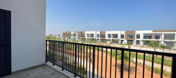 4 bedrooms Villa in Mina Al Arab, UAE No. 23095 14