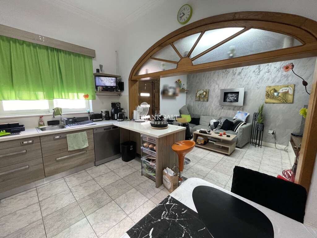 Maisonette de 2 dormitorios en Birzebbuga, Malta No. 1971