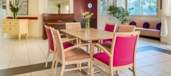 Studio in Salon-de-Provence, France No. 315754 10