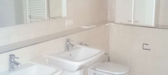 1080m² Building in Stuttgart, Germany No. 361855 5