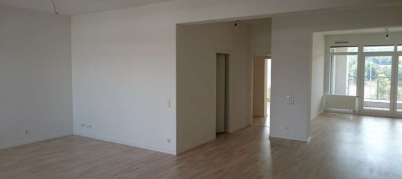 1080m² Building in Stuttgart, Germany No. 361855 12