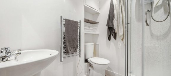 1 bedroom Apartment in London, United Kingdom No. 7730 12