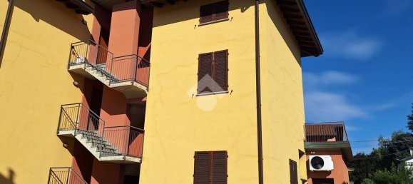 Imóvel comercial de 4 divisões em Como, Italy N.º 314480 21