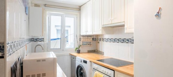 Квартира с 2 спальнями в Ла-Корунья, Испания № 165644 4