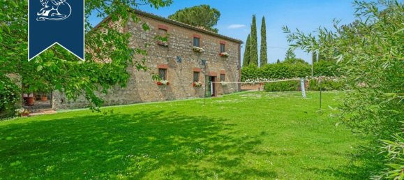 800m² Commercial property in Monteroni d'Arbia, Italy No. 232197 8